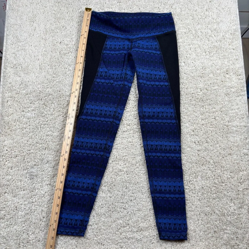 Alo Yoga Illusion 3 tribal print leggings in the‎ Arctic Royalty Blue/Black XS/S